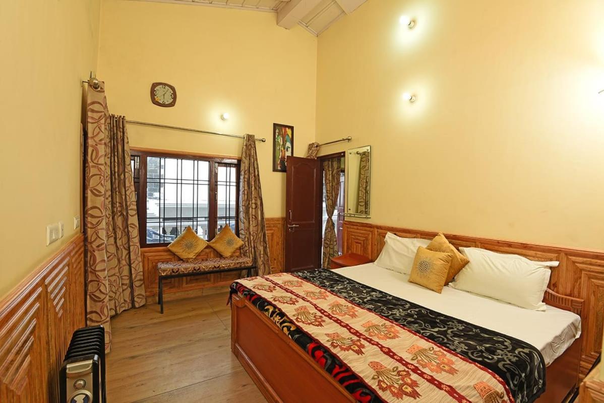 Dalhousie Luxury Villa Nainital